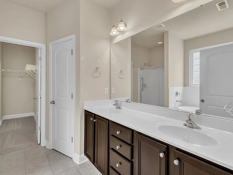 320 Trout Valley Rd — Photo 24