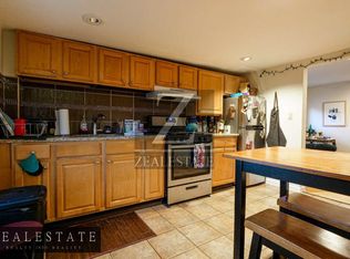 523 18th St #3, Brooklyn, NY 11215