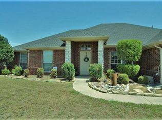 111 Spring Cir, Red Oak, TX 75154