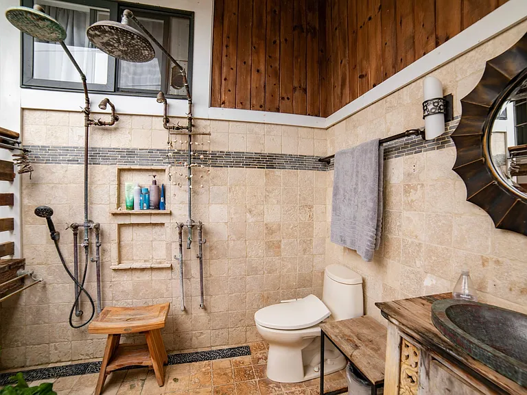 616 Hana Hwy — Photo 21