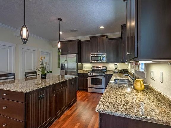 5th image of 3210 W San Pedro St