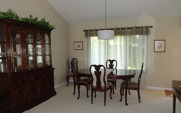 3rd image of 2539 Woodcliff Ct