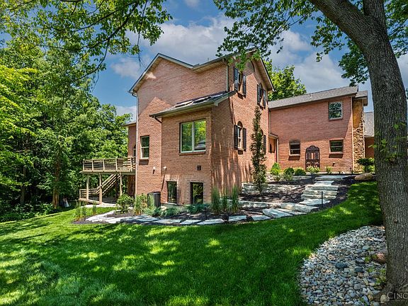 5th image of 5146 Mountview Ct