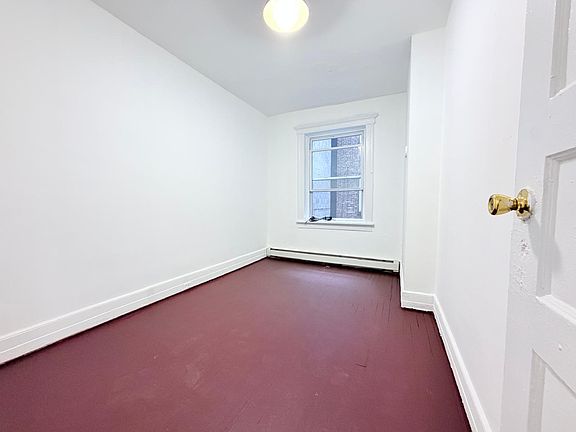 5th image of 70 Tonnelle Ave #12E