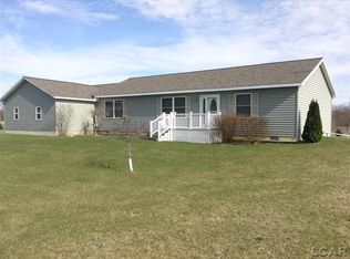 2175 Oakwood Ave, Adrian, MI 49221