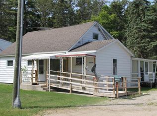 33570 S Townline Rd, Drummond Island, MI 49726