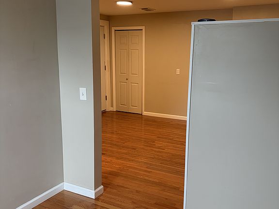 4th image of 265 Union St #1