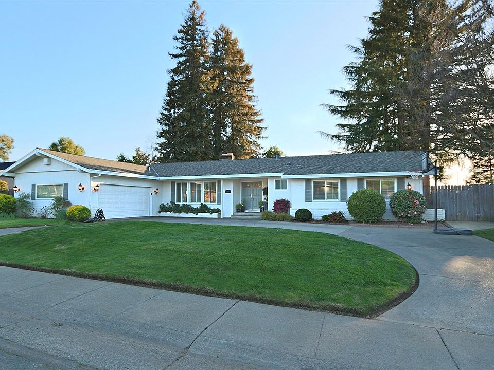 1st image of 640 Whitehall Way