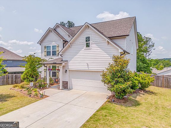 2nd image of 28 Rolling Rock Way