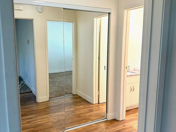5th image of 815 E De La Guerra St #7