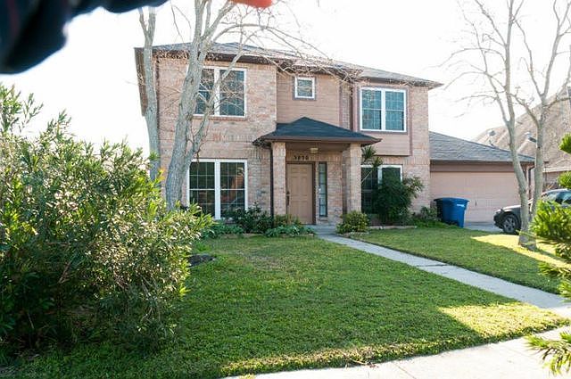 1st image of 3050 Twin Creek Dr