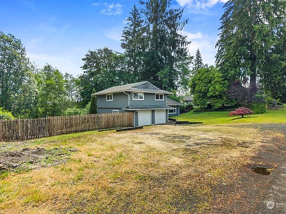2nd image of 504 Highland Drive