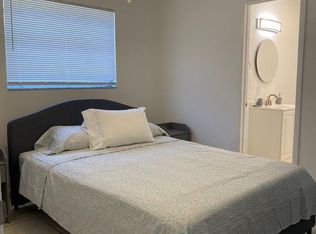 626 SW 7th Ave, Hallandale Beach, FL 33009