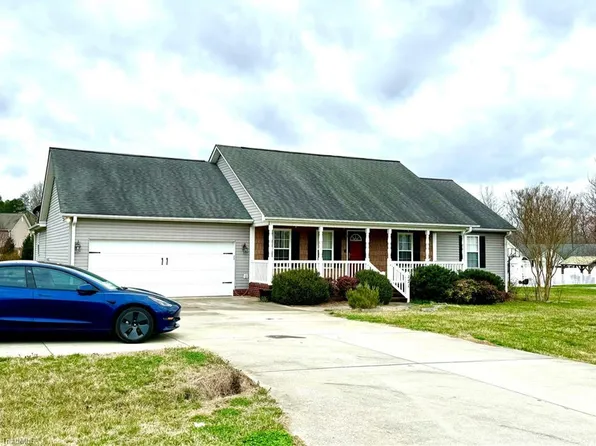 171 Carley Ln, Lexington, NC 27295
