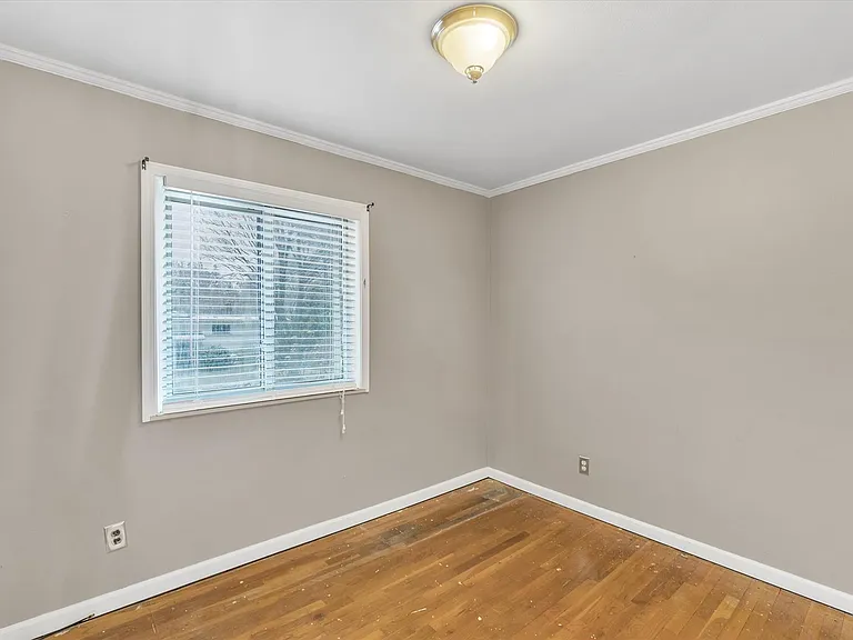 978 Panorama Dr — Photo 23