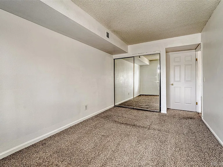 491 S Kalispell Way #101 — Photo 18