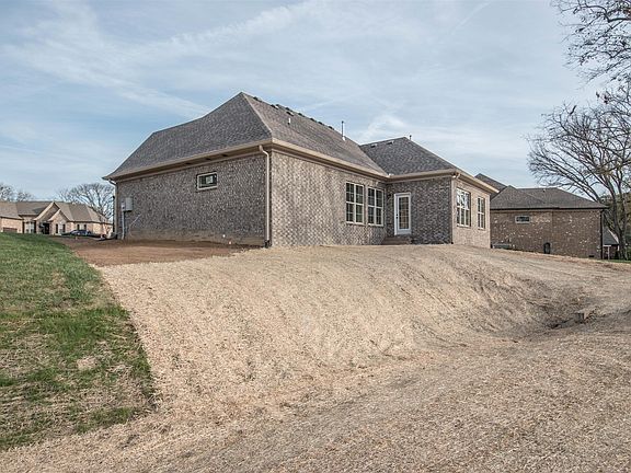 3rd image of 204 Blackthorn Ln Lot 120