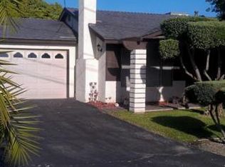 109 Alvarado Ct, Fallbrook, CA 92028