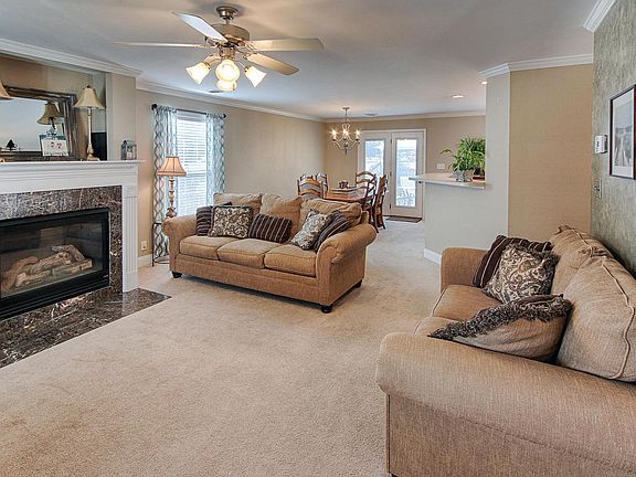 4th image of 837 Tanner Ln
