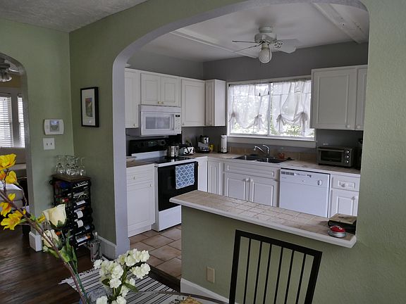 3rd image of 5253 9th Ave N