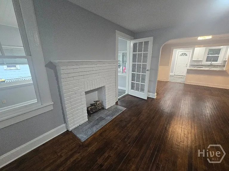 2209 Mississippi Ave — Photo 36