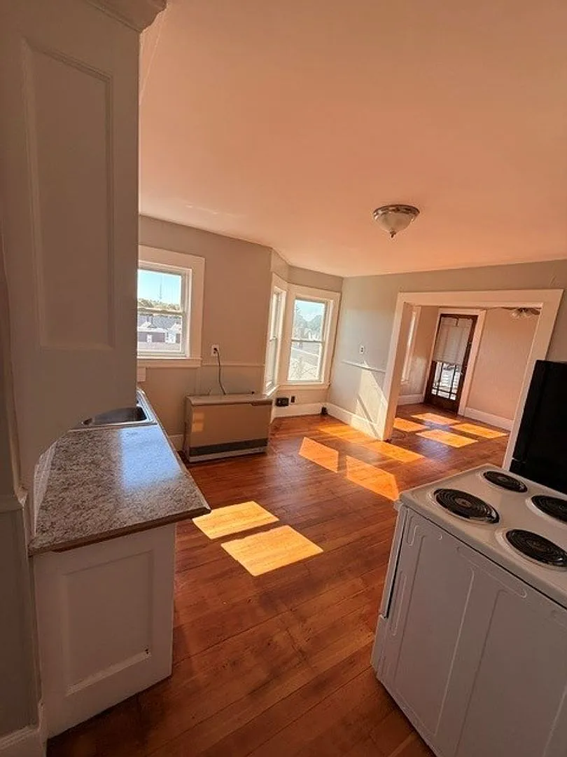 64-66 Green Street LLC — Photo 4