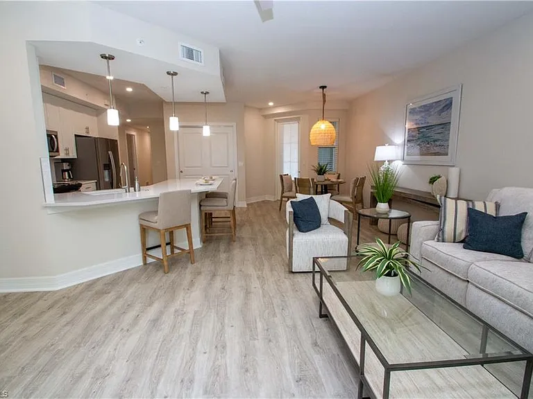 268 Indies Dr E #102 — Photo 16