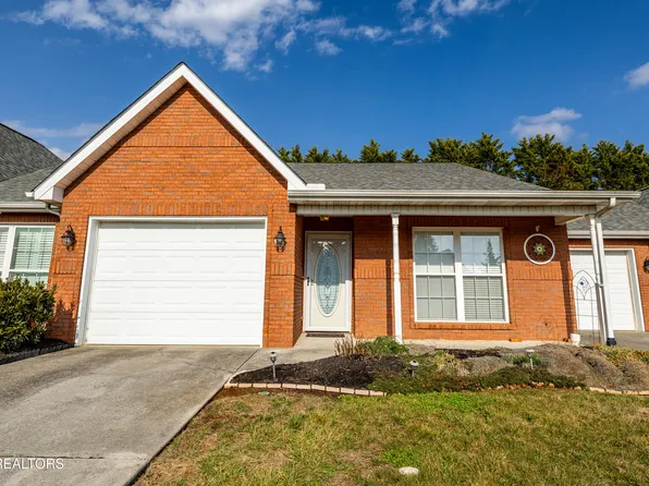 2906 Dominion Dr #3, Maryville, TN 37803