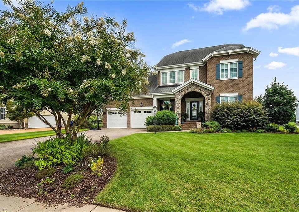 1st image of 3116 Summerhouse Dr