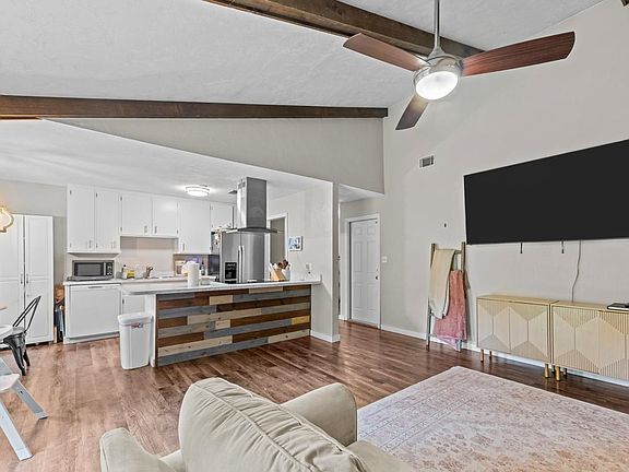 3rd image of 3104 Ellonford Pl