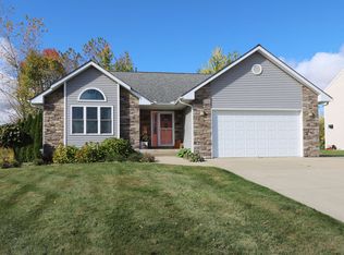 3061 Oxford Ln, Flushing, MI