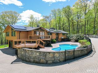 305 Westledge Drive, Torrington, CT 06790