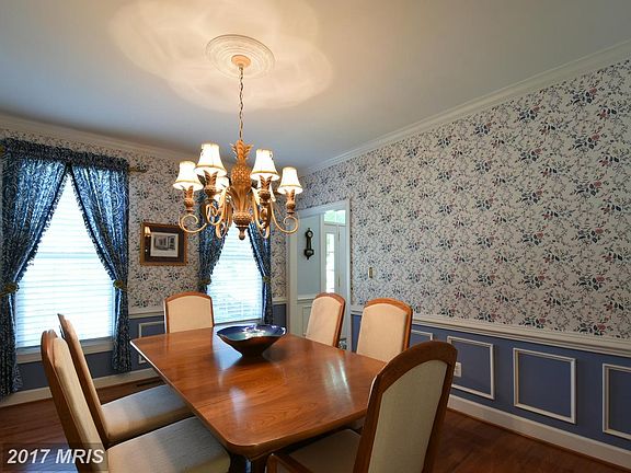 5th image of 5311 Esabella Ct
