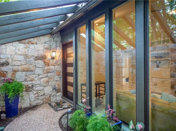 12301 Blue Water Dr, Austin, TX 78758