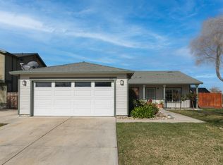 601 Sweet Gum Ln, Newman, CA
