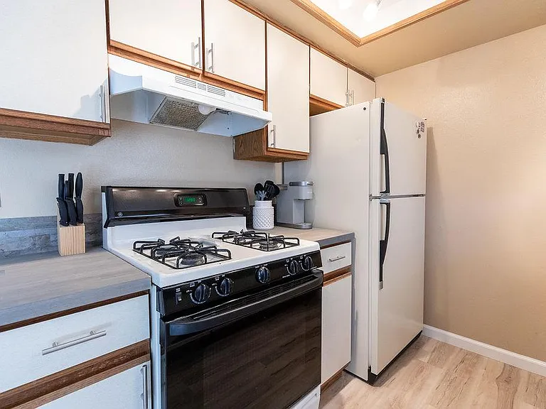 620 Perdew Ave #B — Photo 13