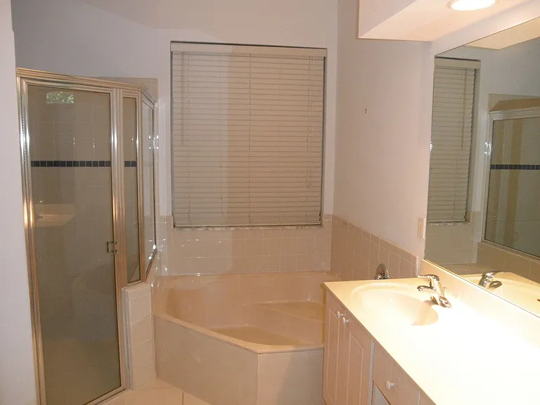 4311 N Magnolia Cir — Photo 16