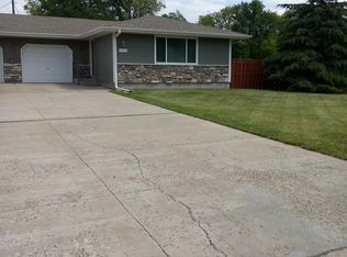 3555 134th Ave NW, Andover, MN 55304