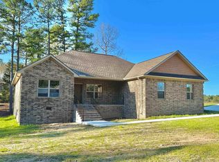 485 E Olive St, Melbourne, AR 72556