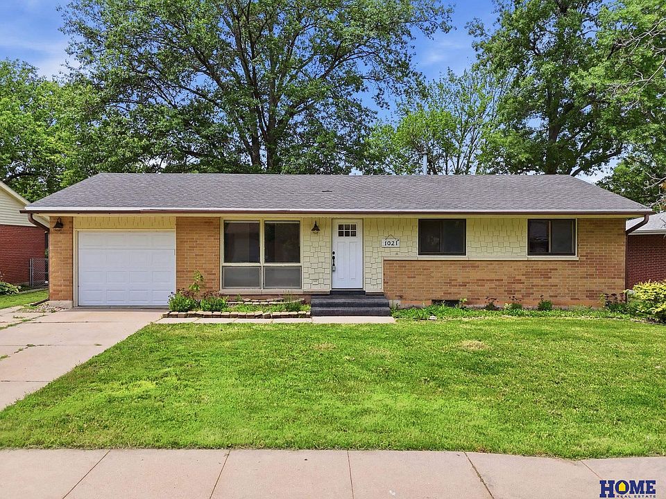 1st image of 1021 Driftwood Dr