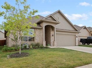 504 Nicklaus Way, Denton, TX 76210