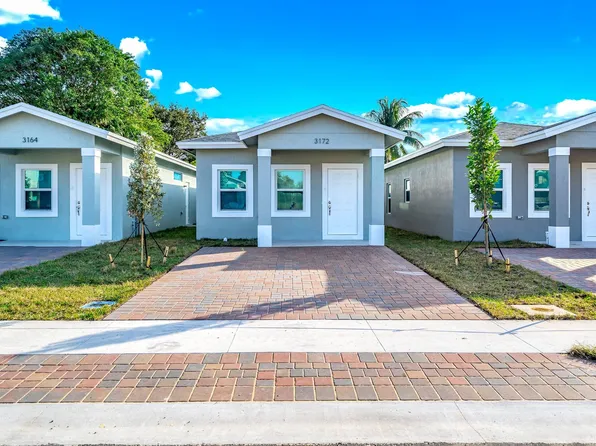 3180 Hiawatha Avenue, West Palm Beach, FL 33409