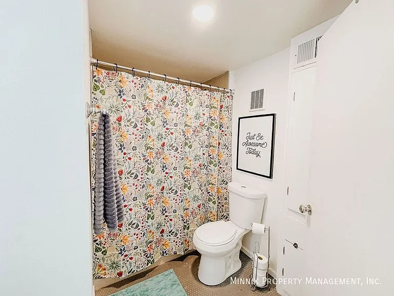 1602 Avenue Y #B — Photo 2