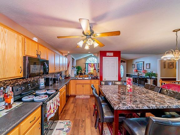 5th image of 5217 Hassock Ct