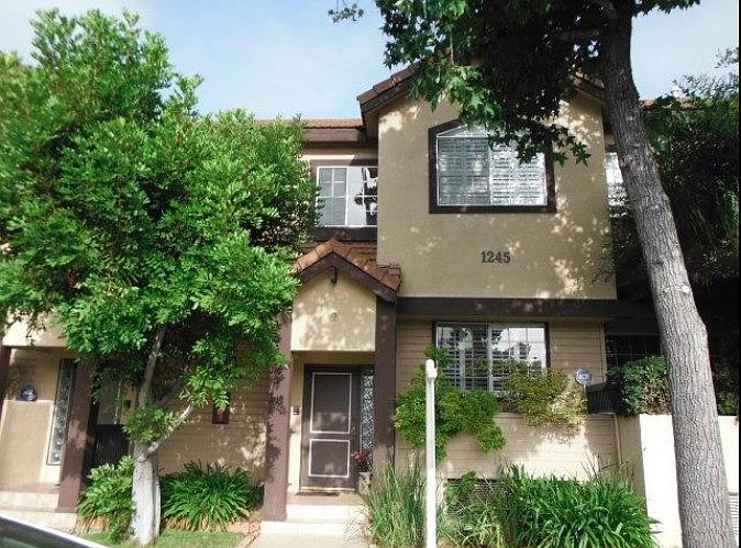 1st image of 1245 Grandview Ave APT 2
