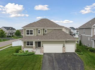 1880 Boulder Way, Carver, MN 55315