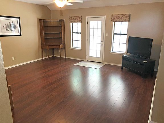 Spacious family room