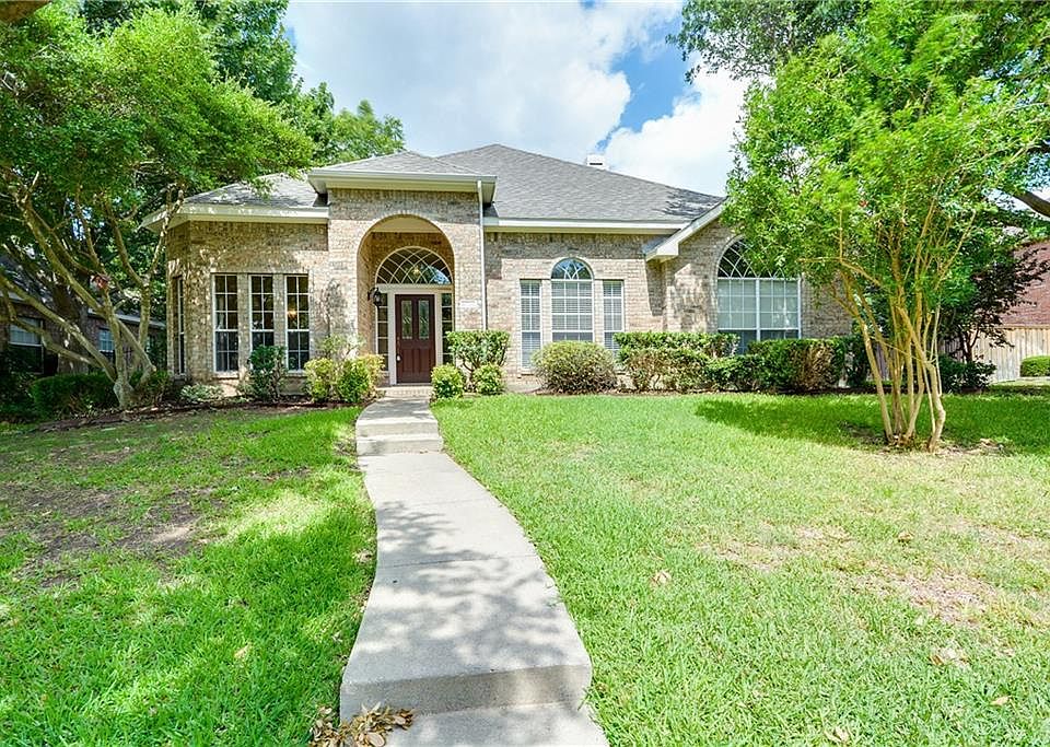 1st image of 3039 Hillingdon Dr