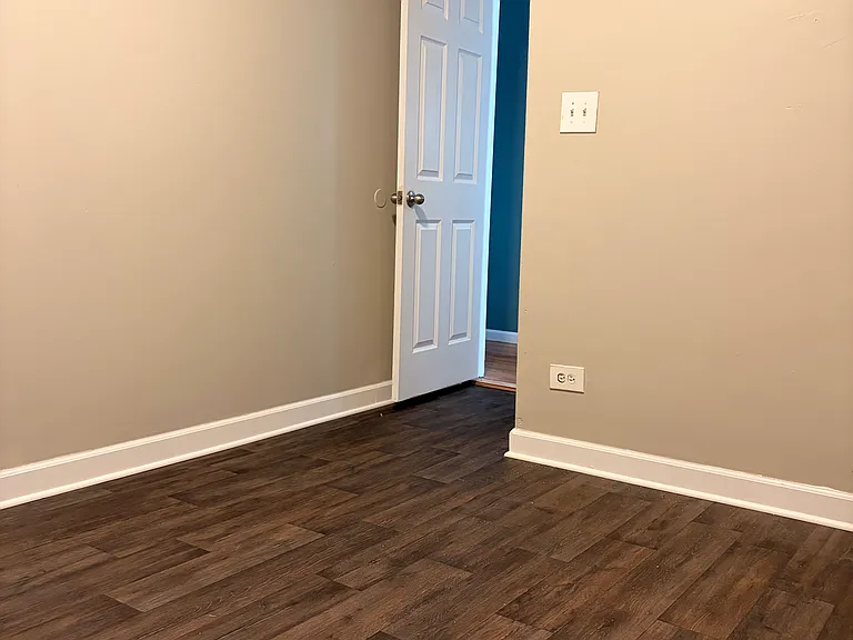 5905 S Indiana Ave #1 — Photo 10