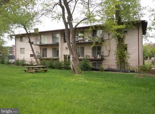 2025 N Lincoln St #105, Arlington, VA 22207